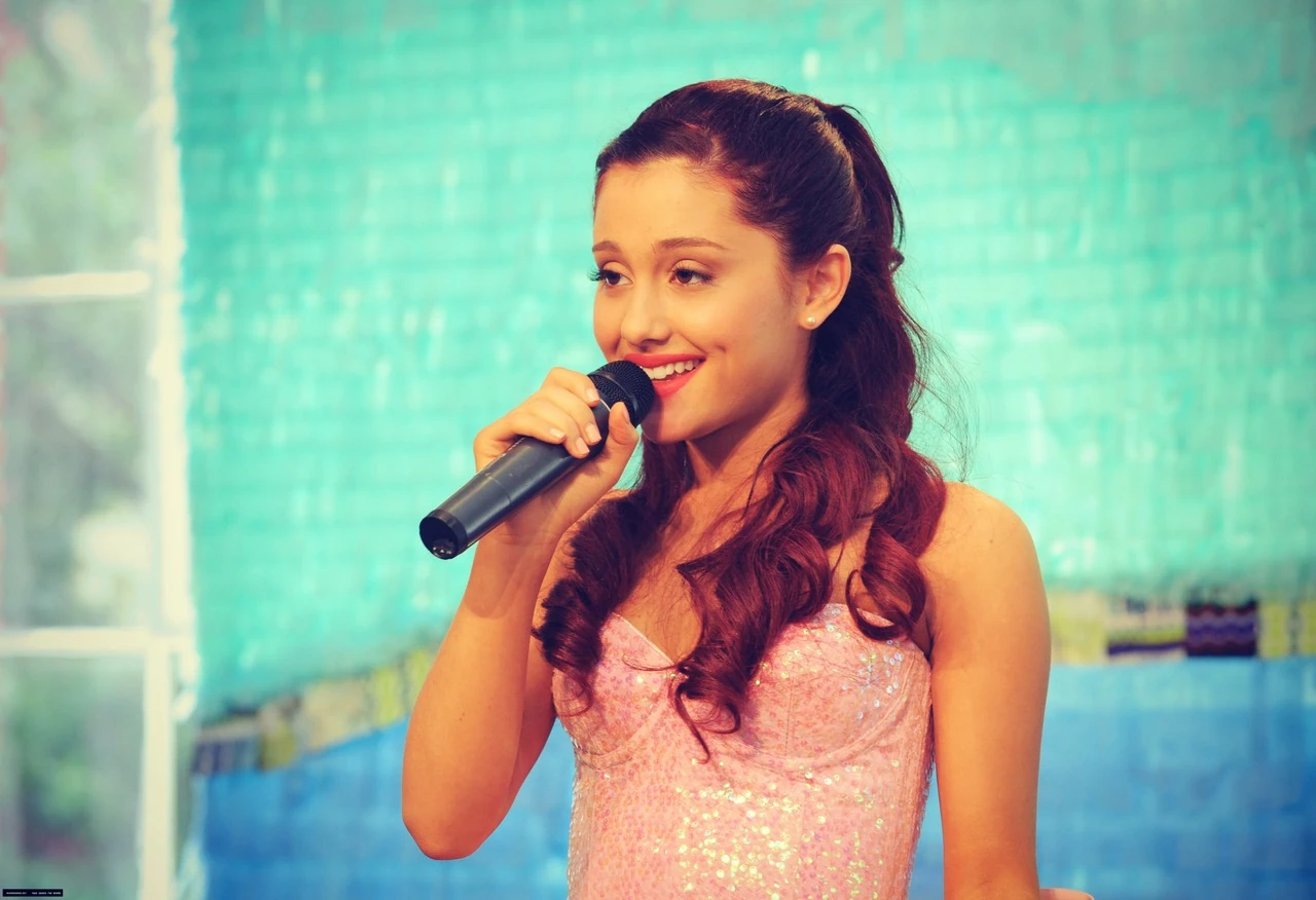 Trivia/2012 | Ariana Grande Wiki | Fandom, image size:1280x876