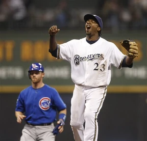 This is how Rickie Weeks reacted when he didn't get Soriano out for the second out of a double play that would've ended the inning.