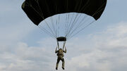 Arma2-equipment-parachute-00
