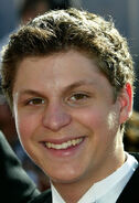 2004 Primetime Emmy Awards - Michael Cera 01