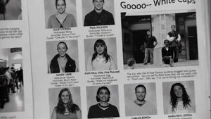 2x05 Sad Sack (08).png (782 KB) Ann and Sandy Uber in "Sad Sack"