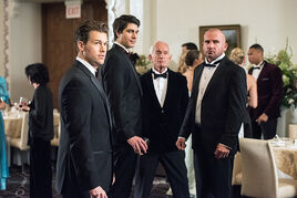 7 Legends of tomorrow Compromised Nate, Ray Obsidian, Mick et jax