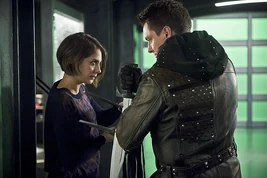 11.Arrow.Eleven-Fifty-Nine.thea et Malcolm