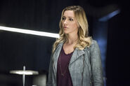 25.arrow-season-4-episode-sins-father-laurel