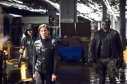 7.Arrow Monument Point Green Arrow, Spartan et Lyla