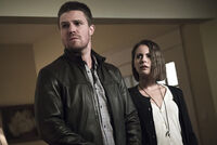 Arrow-crossover-legends-yesterday-thea