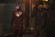 4.the-flash-king-shark-diggle