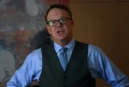 Dirk Armstrong (Peter Mackenzie)