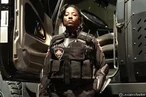 Rutina-wesley-s-lady-cop-looks-fierce-in-arrow-photo