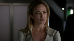 Sara Lance (White Canary)