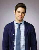 Winslow Schott Jr (Jeremy Jordan)