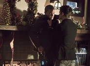 The-flash-running-stand-still-episode-talking-to-me.jpg (256 kio)