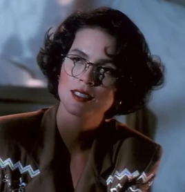 Flash 1990 1x04 005celia wayne