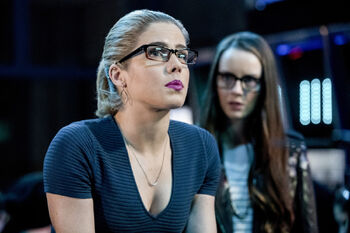 10.Arrow Disbanded Felicity Smoak et Alena