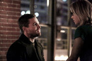 22.arrow-season-4-episode-sins-father-amell