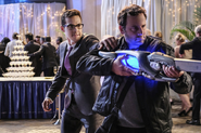 15.Supergirl Crossfire Mon-el