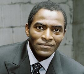 Carl-Lumbly