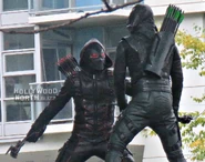 Green Arrow contre son double de Terre X
