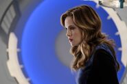 6.The-Flash-Untouchable-Caitlin Snow