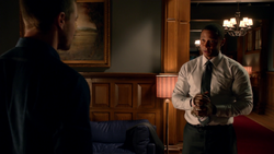 Diggle realizes Oliver is different