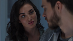 Imra persuades Mon-El to help