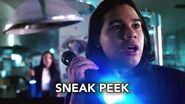 The Flash 2x21 Sneak Peek "The Runaway Dinosaur" (HD)