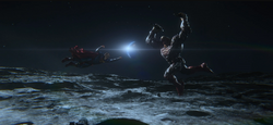Superman enfrentando Apocalipse