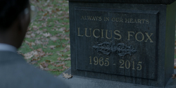 Lucius Fox grave