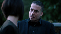 Diaz tells Laurel that he'll have an empire when he joins the Quadrant