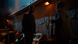 J'onn confrontando M'gann