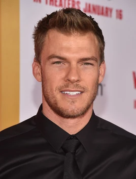 Alan Ritchson