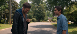 Sam e Pat conversando