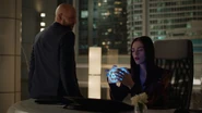 Lex gives the cube to Lena