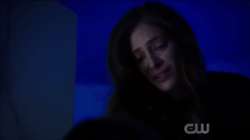 Eva conversando com Iris
