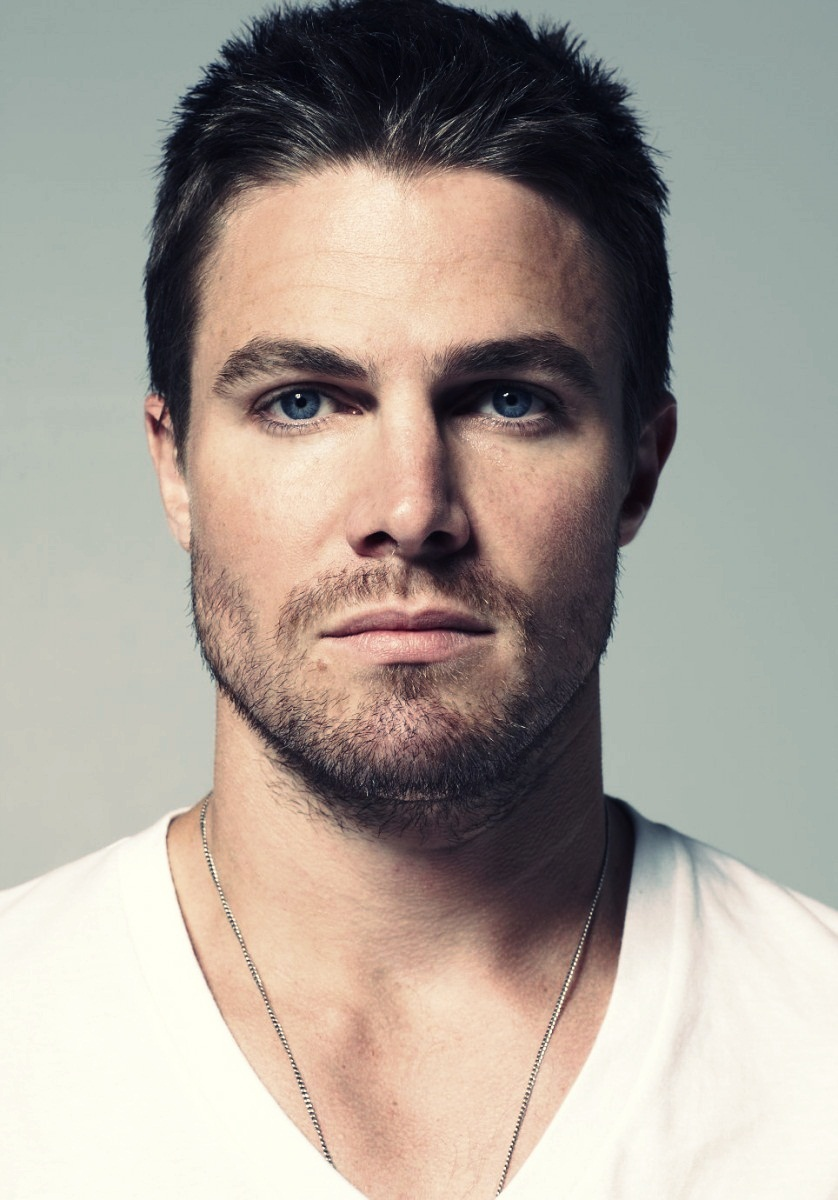 Stephen Amell Wiki Arrowverso Fandom 5545