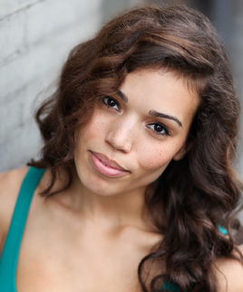 Ciara Renée