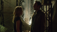 Sara Lance, Quentin Lance and The Arrow fight in members of the League of Assassins (4)