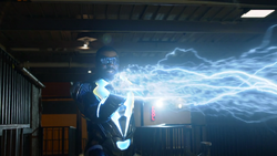 Black Lightning strzela energią elektryczną