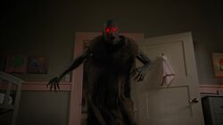 DemonioAtacaRyanCasa