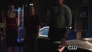Arrow 3x10 ''Left Behind'' Extended Promo (HD)