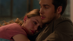 Mon-El comforting Kara