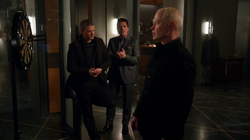 Snart, Merlyn and Darhk ally against Thawne