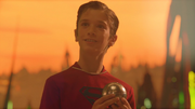 Kal-El holding a hologram orb