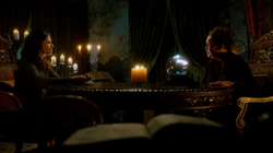 Siobhan consults her Aunt .