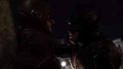 Rival confrontando o Flash