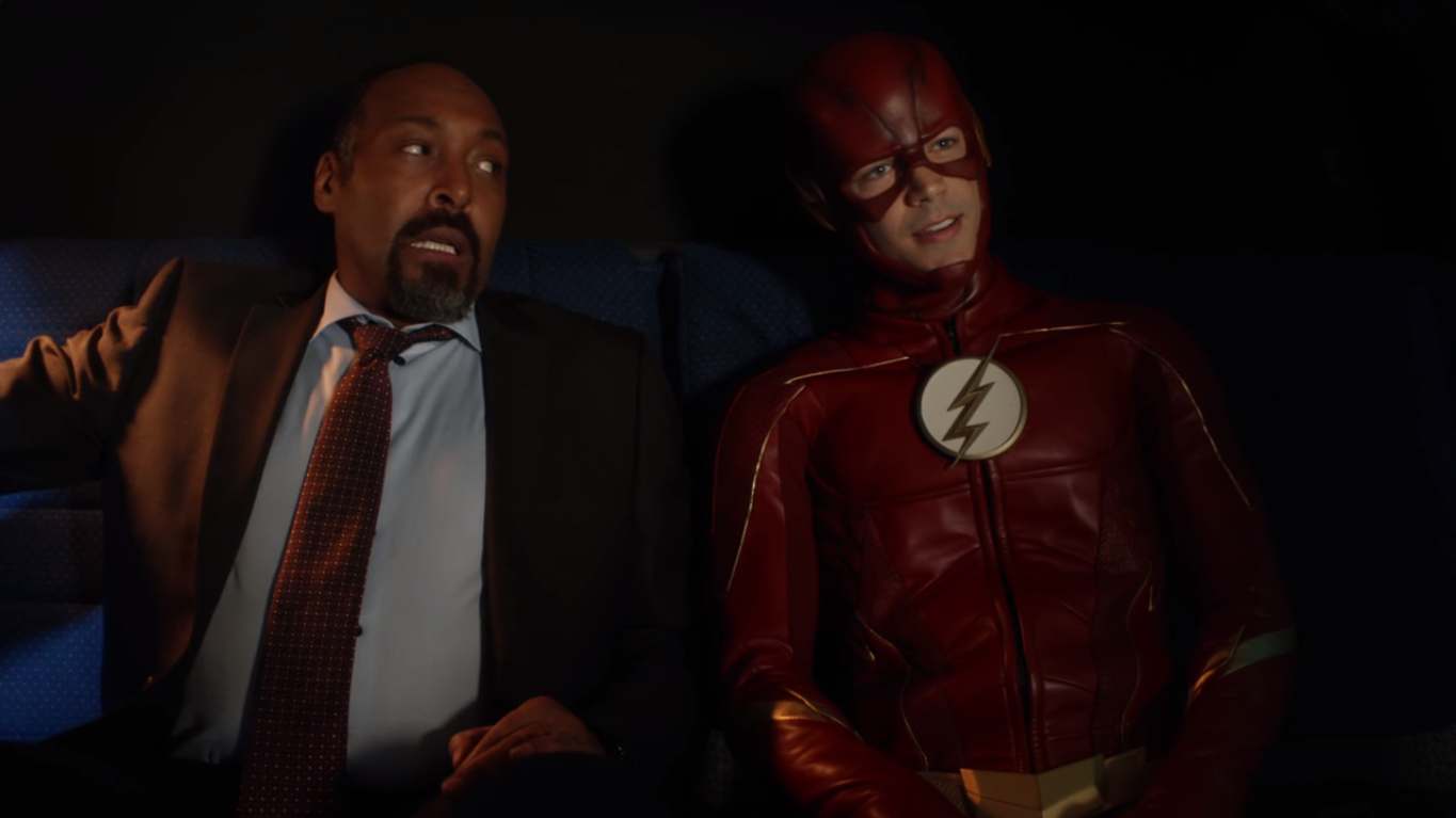 The Flash' mistura multiverso, nostalgia e heróis em grande