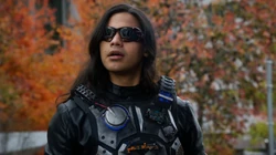 Cisco como Mecha-Vibro.