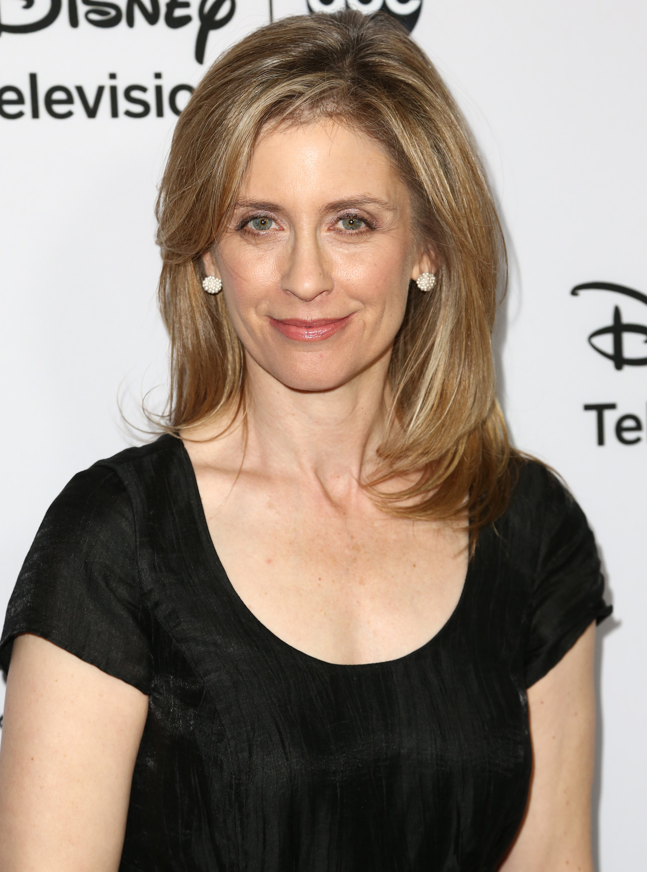 Helen slater photos