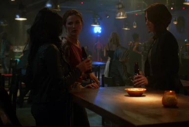 here's TOBARI ZOÉ PIERCE Aspiring model Zoe Pierce - Wales Online