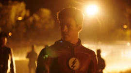 Barry como prisionero en un campo de concentración.